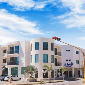 La Lola Hotel&suites Hotel
